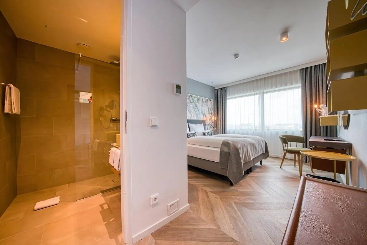 Vienna House Easy By Wyndham Amsterdam Airport Schiphol Hotel Hoofddorp 4*,  Holland