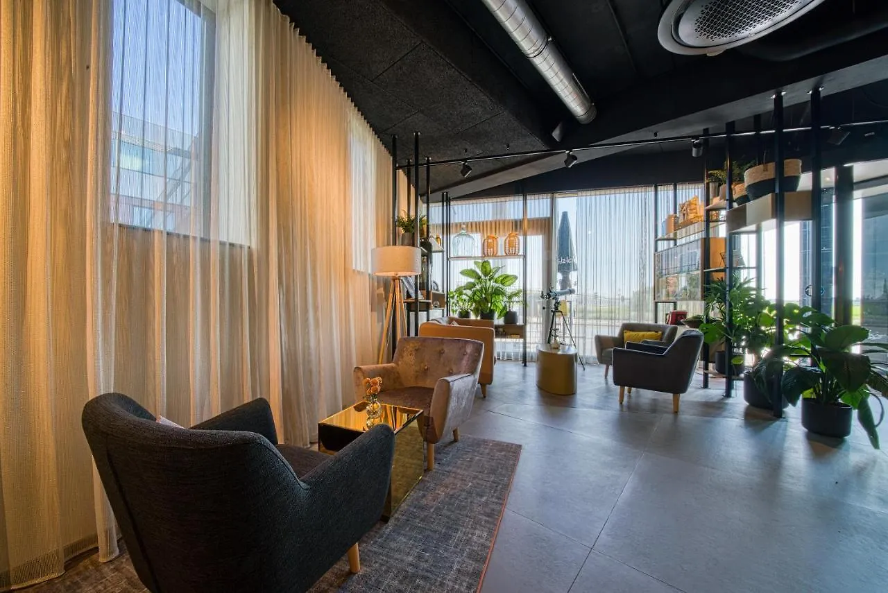 Hotel Ninetynine Amsterdam Aiport, Trademark Collection By Wyndham