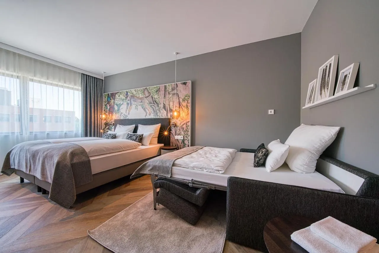 Hotel Ninetynine Amsterdam Aiport, Trademark Collection By Wyndham