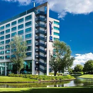 Hotel Radisson Blu Amsterdam Airport, Schiphol ****