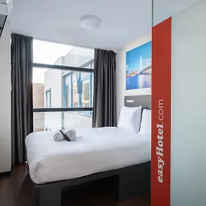 ** Hotel Easyhotel Centro Urbano Países Bajos